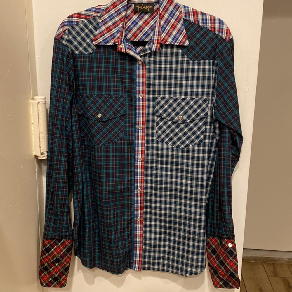 Plaid Shirt. NWOT.